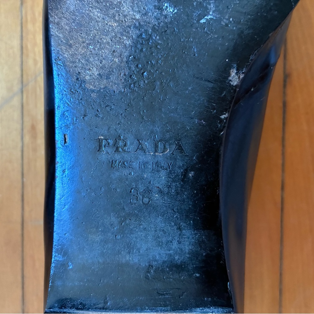 Prada Black Pointed Leather ballerinas with Silver Bow - Picture 5 of 5